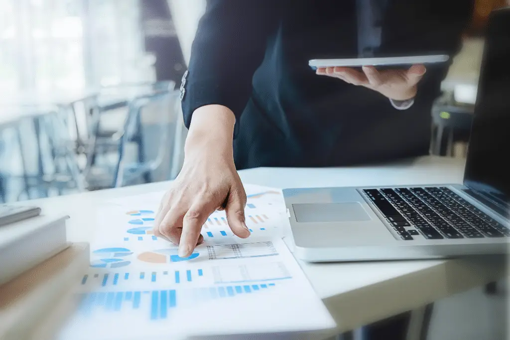 Preview of the Economics of Law Firm Guide guide